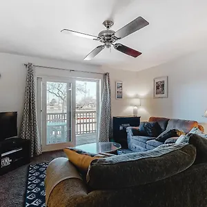 https://raffles-102.ocean-city-hotels.net