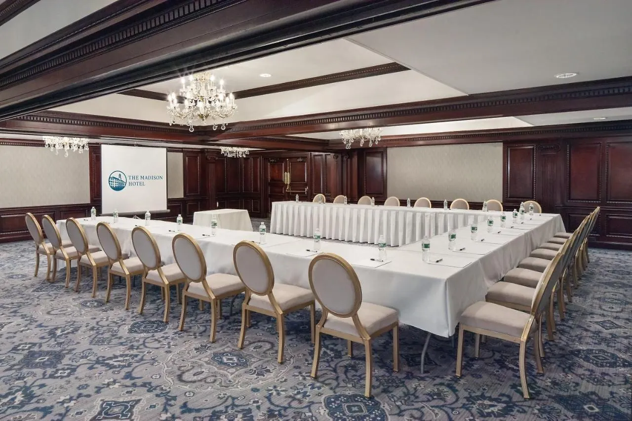 מוריסטאון The Madison Hotel 4*,