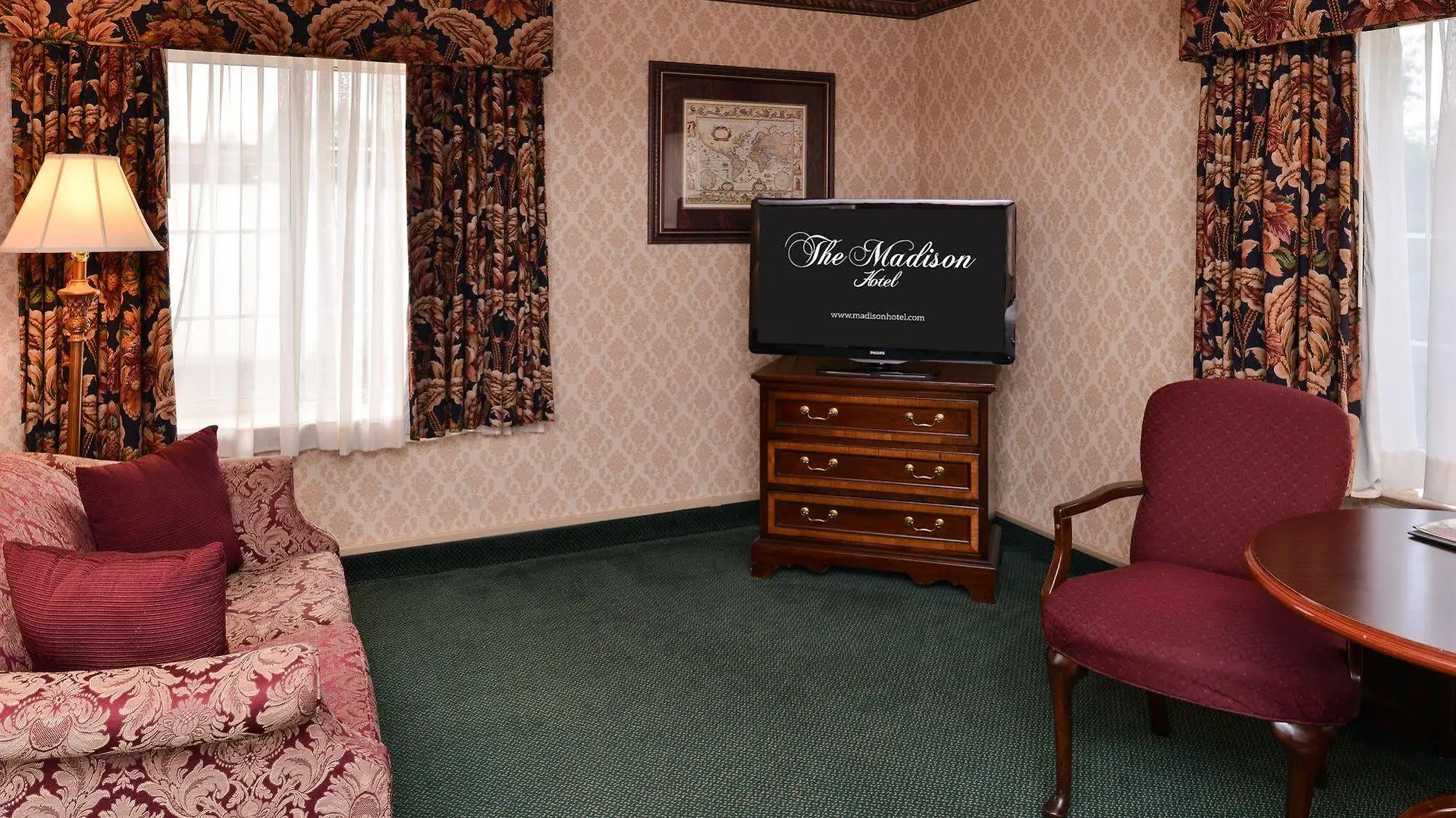 מוריסטאון The Madison Hotel